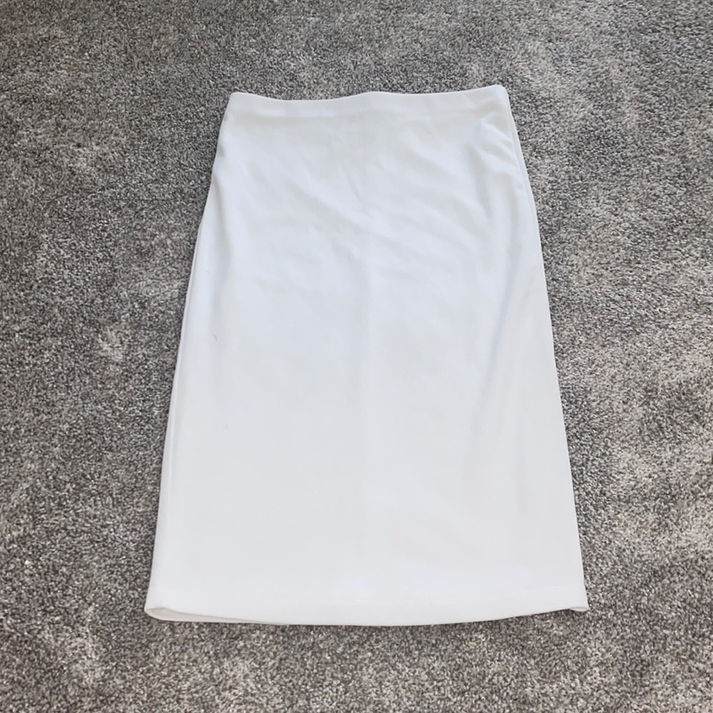 Pencil skirt